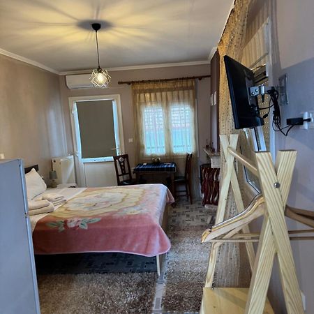 Agapi Hotell Órma Eksteriør bilde