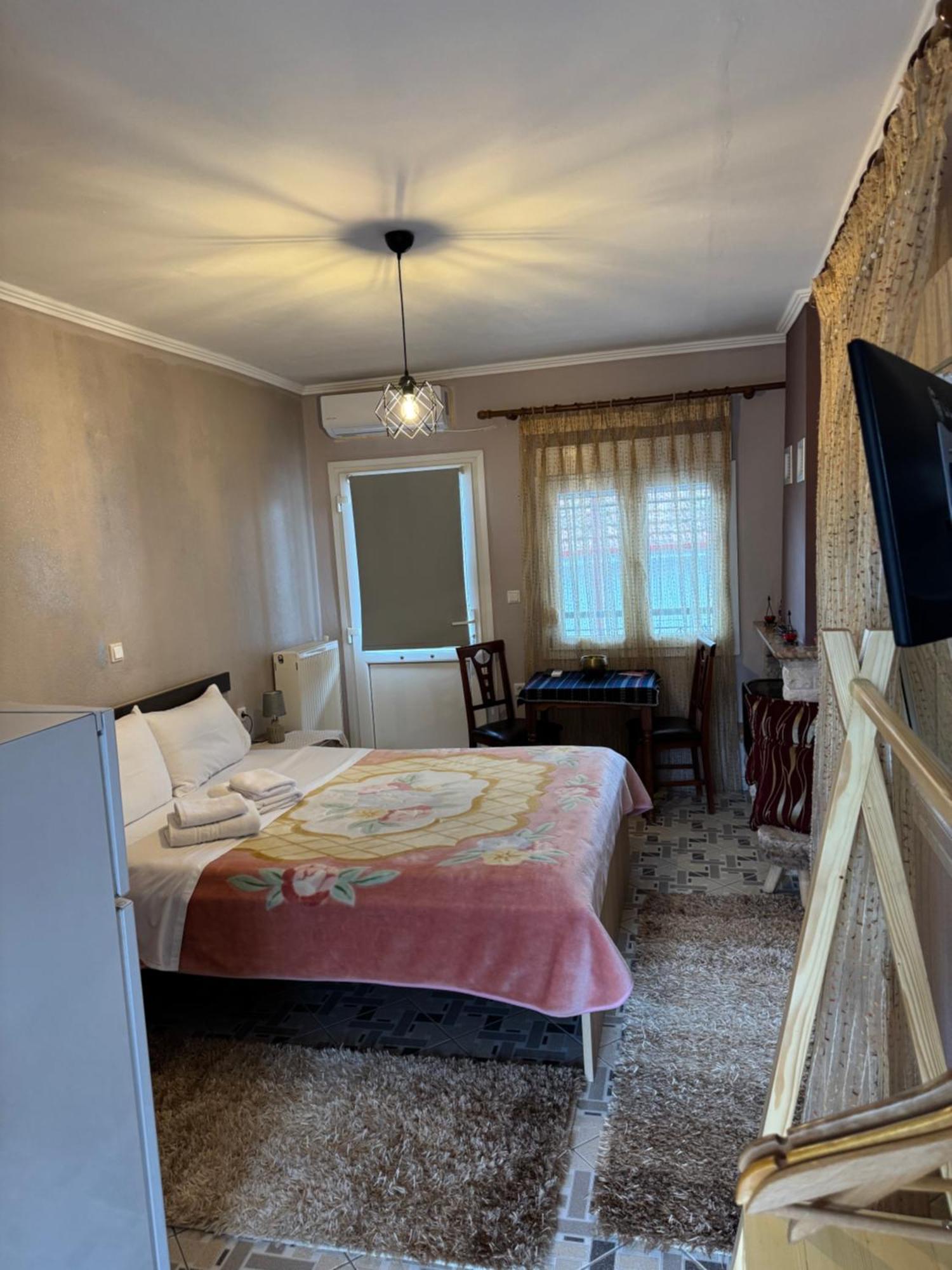 Agapi Hotell Órma Eksteriør bilde